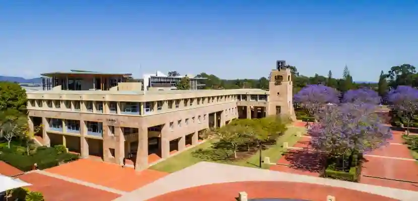 Bond Business School Postgraduate Bursaries