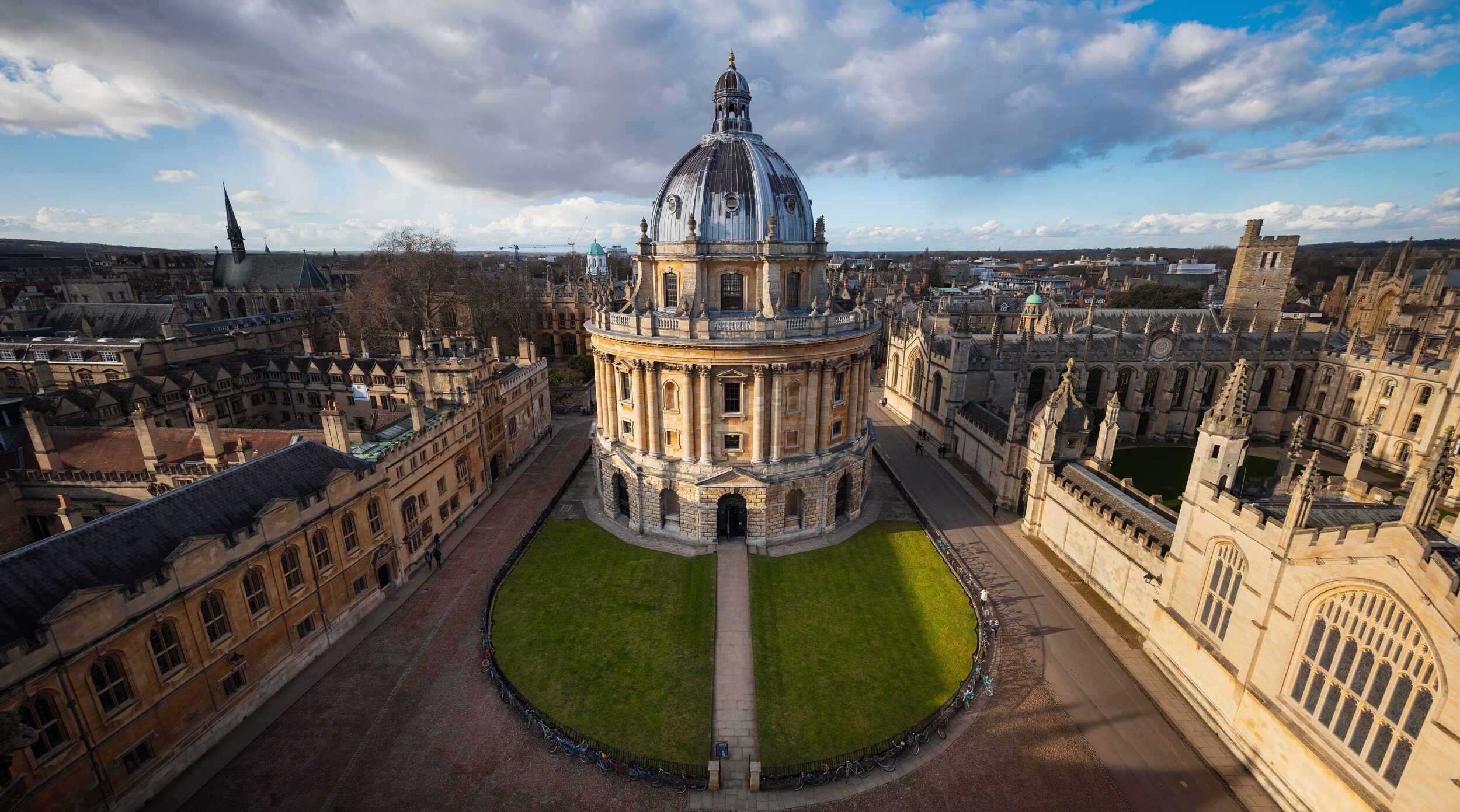 ساختمان کتابخانهٔ Radcliffe Camera در آکسفورد